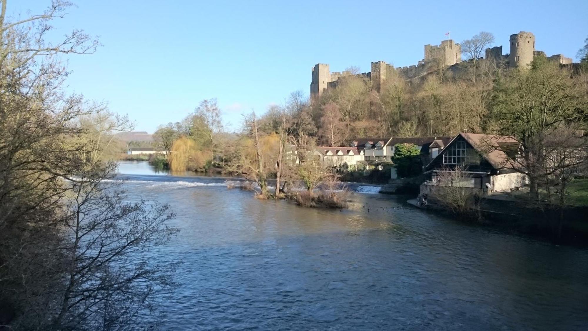 Ludlow Town Centre Apartments Exteriér fotografie